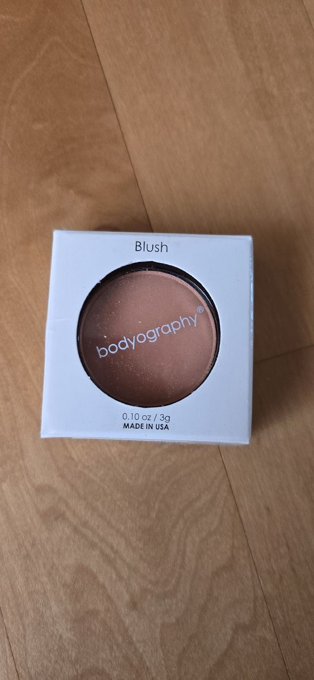 Make-up: Bodyography Blush – Nuovo e nell'imballaggio originale da Schöftland venduto da Demndy