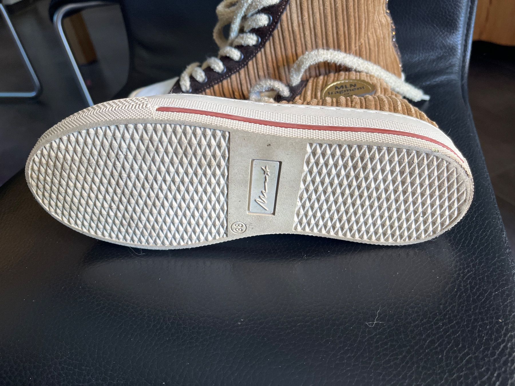 Scarpe da donna: Baskets à paillettes – Usato da Vionnaz venduto da marisaco 2