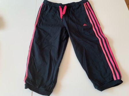 ADIDAS coole 3-4tel Trainerhose Gr. 152