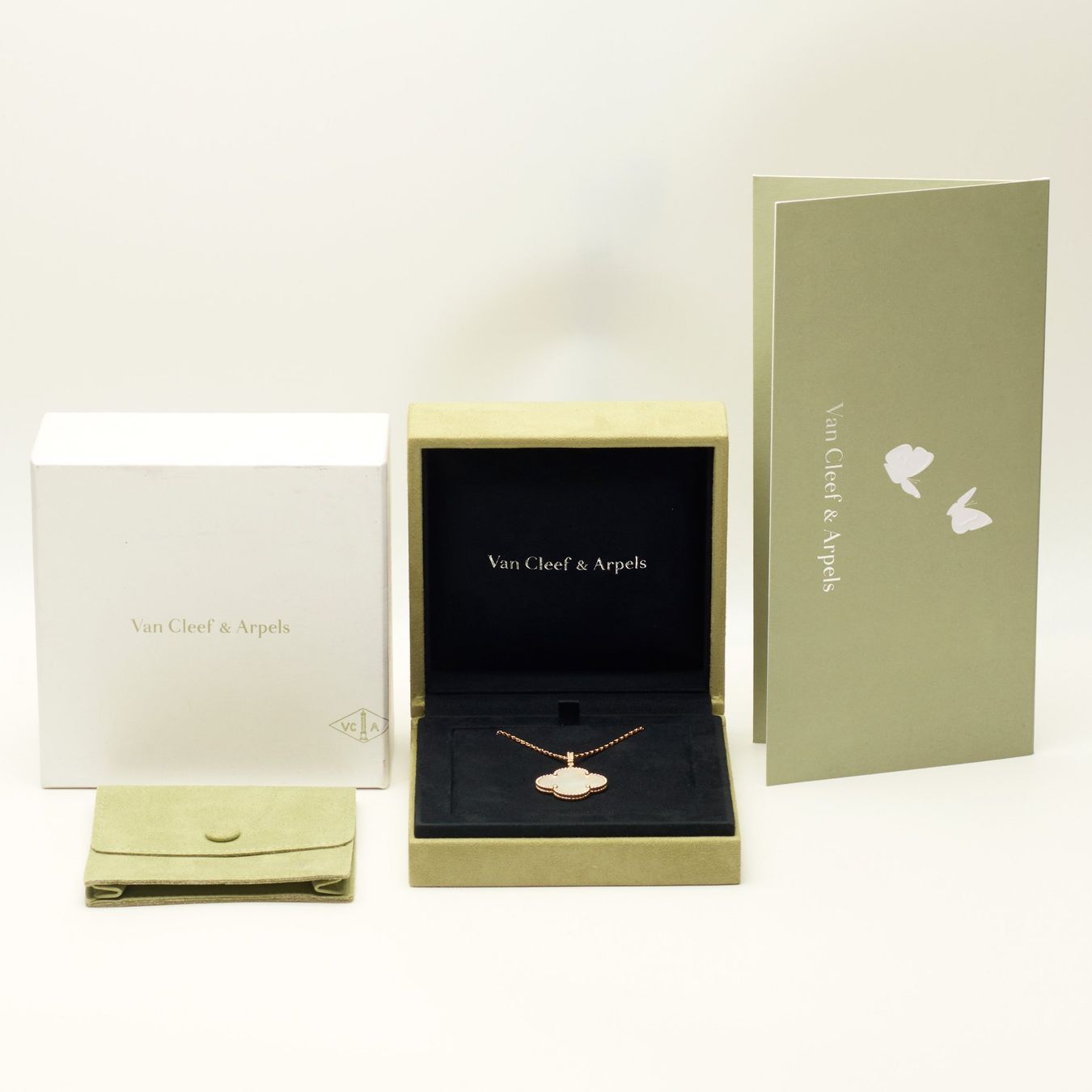Van Cleef Catenine: Authentique Sautoir VAN CLEEF & ARPELS Magic Alhambra – Nuovo (secondo la descrizione) da Carouge GE venduto da TLD 1