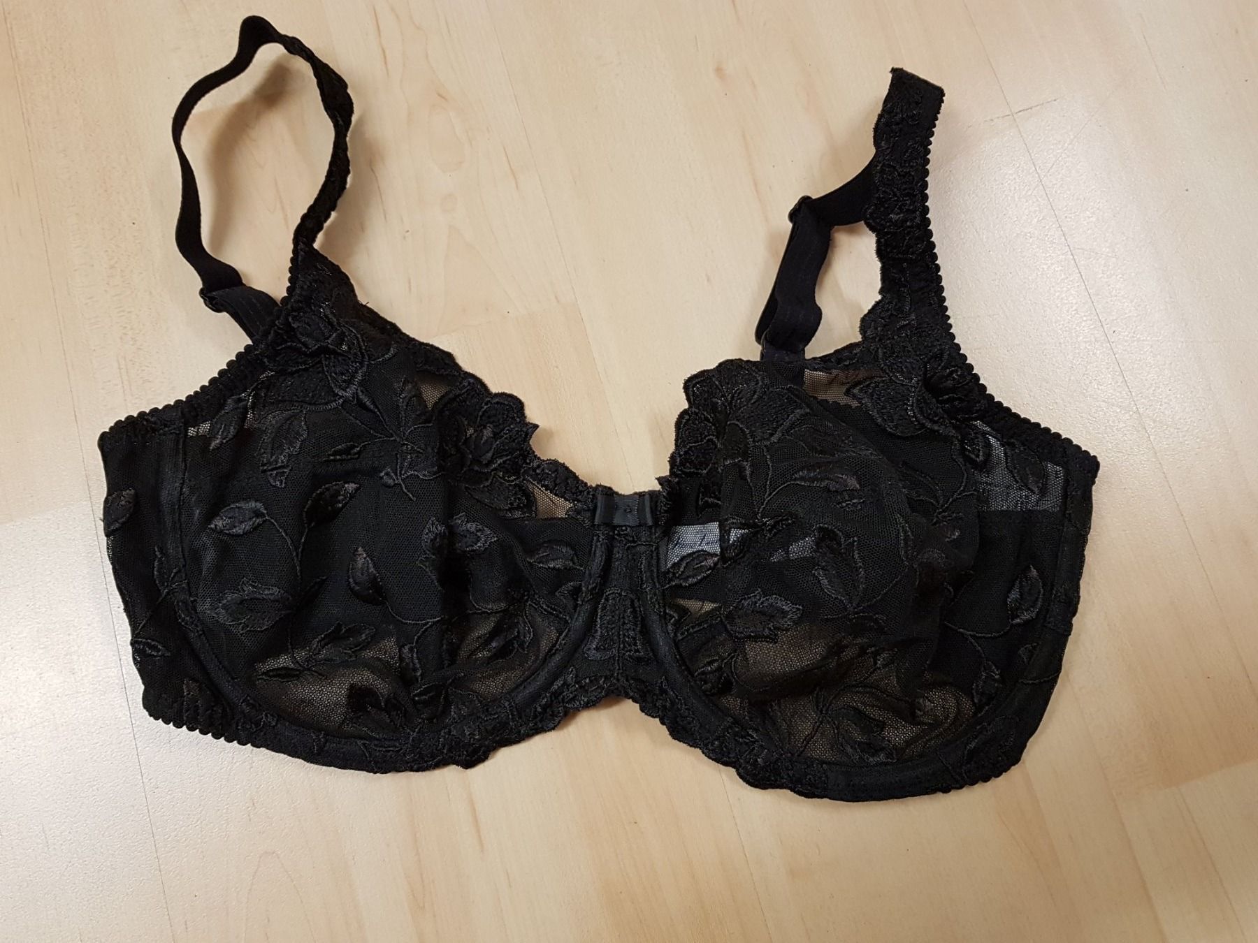 Sonstige Unterwäsche: Spitzen BH 80 C – Neu (gemäss Beschreibung) aus Gams von inf_lj66