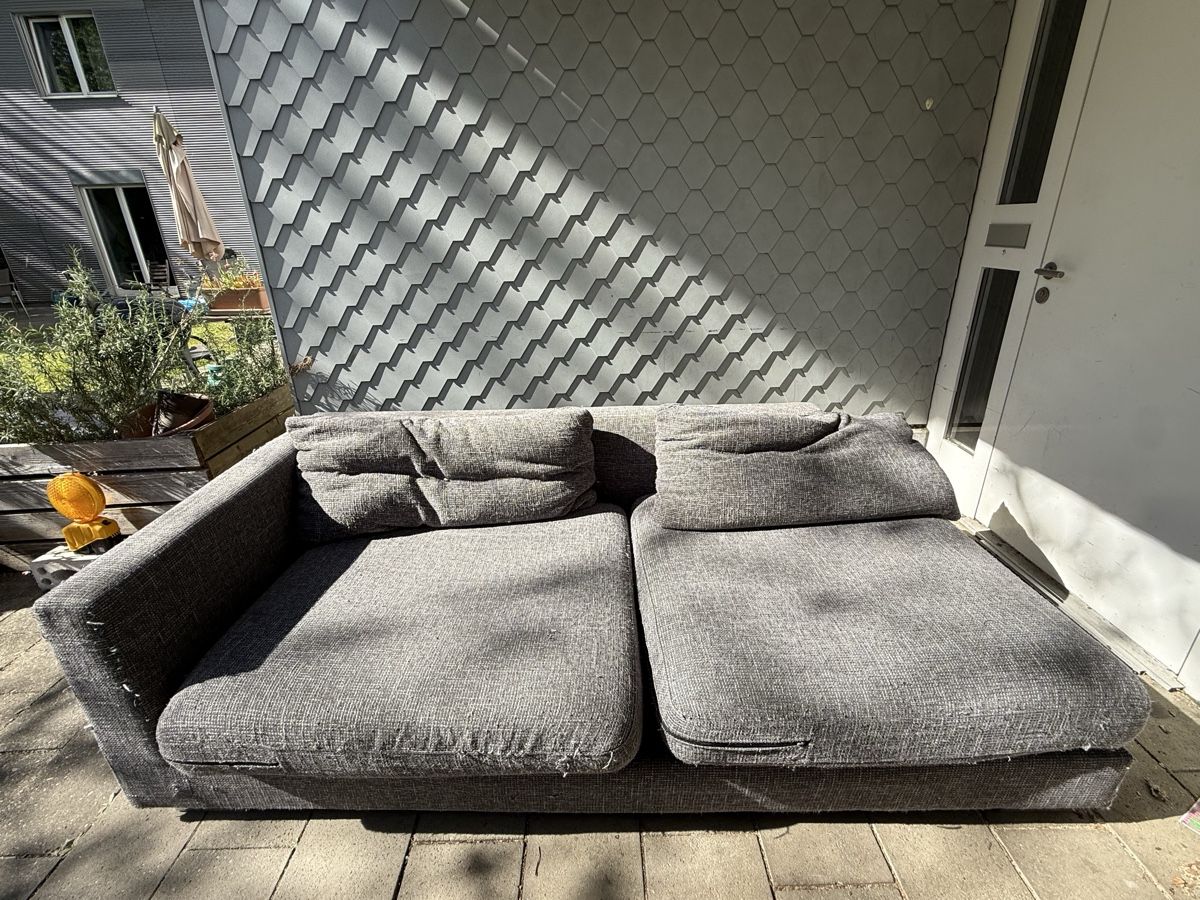 Divani: Gemütliches Sofa, Grau – Usato da Zürich venduto da joh_cg9m