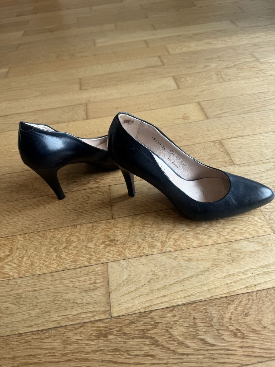Scarpe da donna: Blue high heeled shoes – Usato da Münchenstein venduto da ArleneLM 1