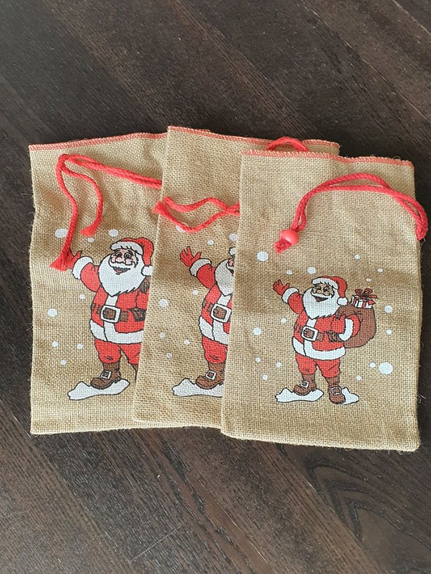 Alle Dekorationen: 3 Samichlaussäcke – Gebraucht aus Winterthur von LaRoque