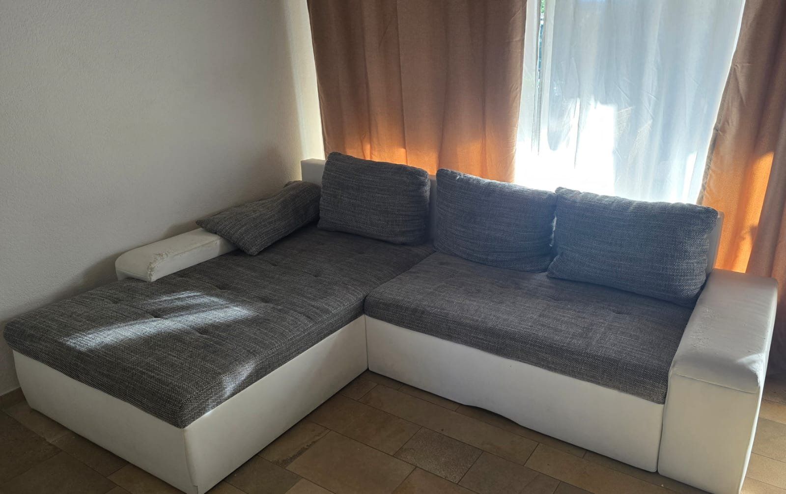Conforama Sofas: Ecksofa Grau-Weiss mit Ottomane – Gebraucht aus dietikon von kar_l26c 6