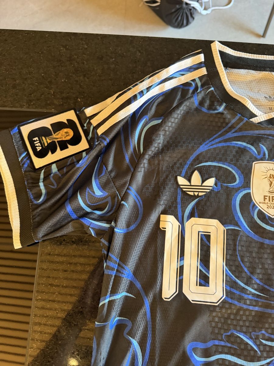 Adidas Maillots de corps & Pantalons: Argentinien Messi Trikot – Neuf (Voir description) à Güttingen par JeffreyGucc 1