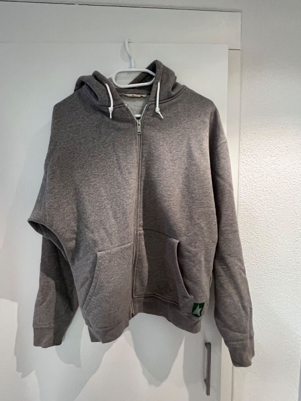 Golden Goose Maglioni & Felpe: Golden Goose Hoodie – Usato da Dielsdorf venduto da Anthony111