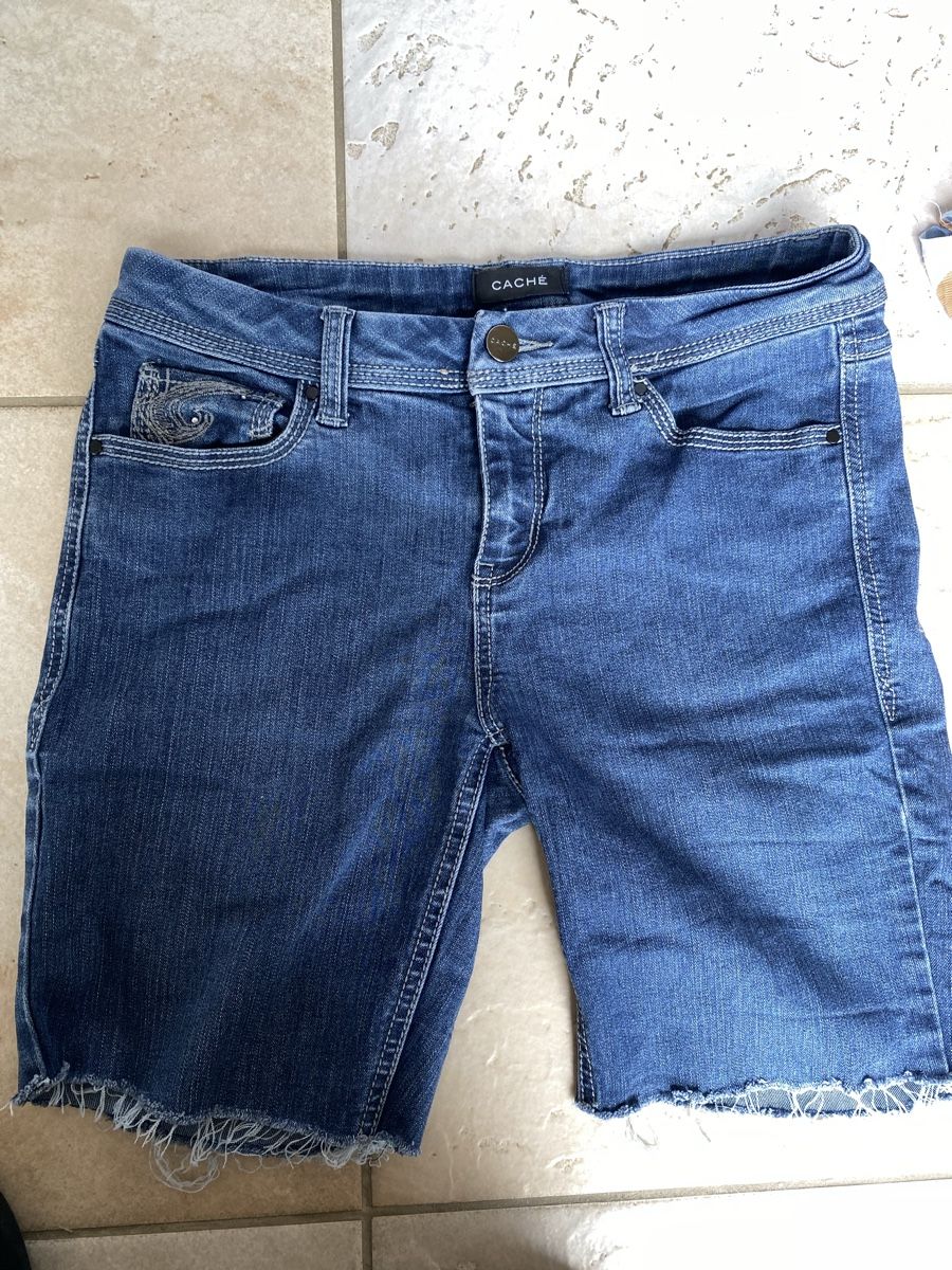 Jeans: Y2k shorts von caché – Usato da Bolligen venduto da giu_2gf5
