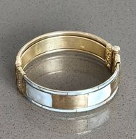 Vintage Breiter Armreif mit Perlmutt-Einlagen aus Messing