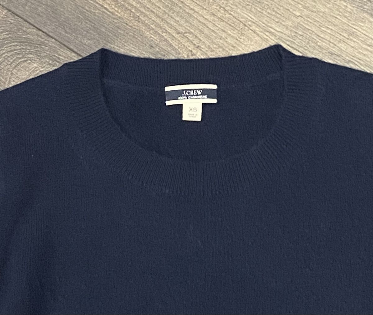 J.Crew Pulls & Sweat-shirts: J. Crew Pullover dunkelblau Kaschmir. Neu – Neuf (Voir description) à Büron par Coerner 2