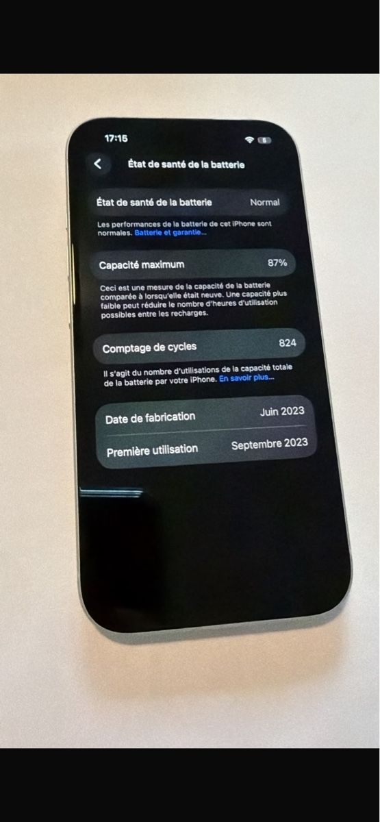 Apple Handys / Smartphones: iPhone 15 Vert 128 Go 87% batterie – Neu (gemäss Beschreibung) aus Sion von latinosbr