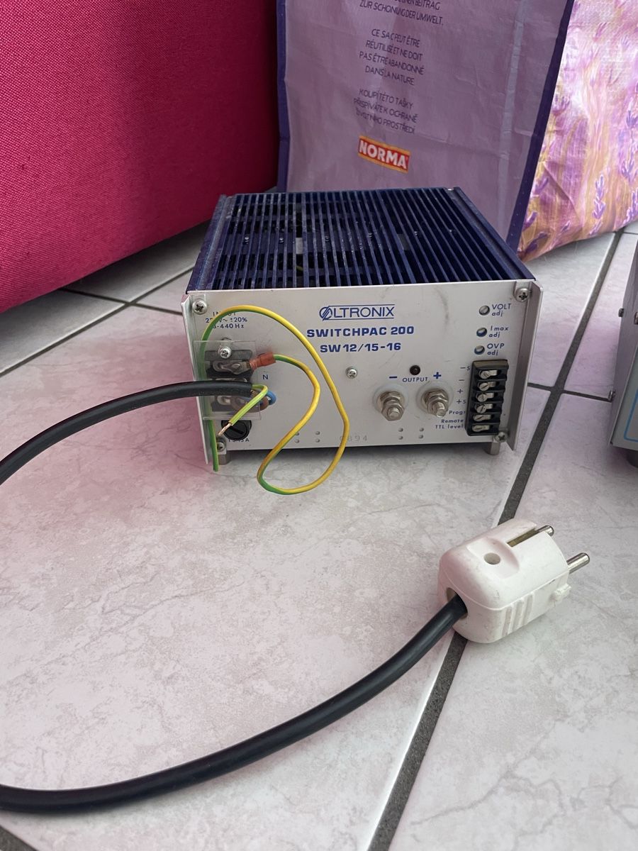 Misurare: Strumentazione Elettronica da Banco + Componentistica – Usato da Mezzovico venduto da esa_d9tc 1