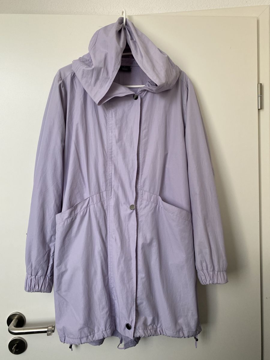 Cappotti: Regenmantel Damen Gr.: S / M – Usato da Buchrain venduto da Booster10