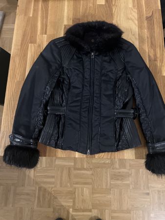 JOLIE VESTE COURTE MILESTONE