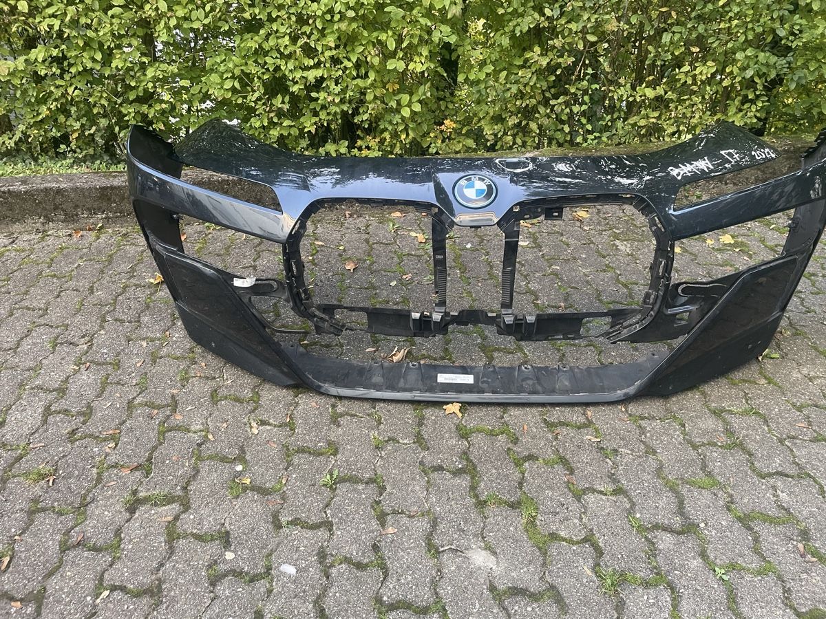 BMW Toutes les pièces auto: Stossstange BMW i7 – D'occasion à Füllinsdorf par mit_b2zs 1