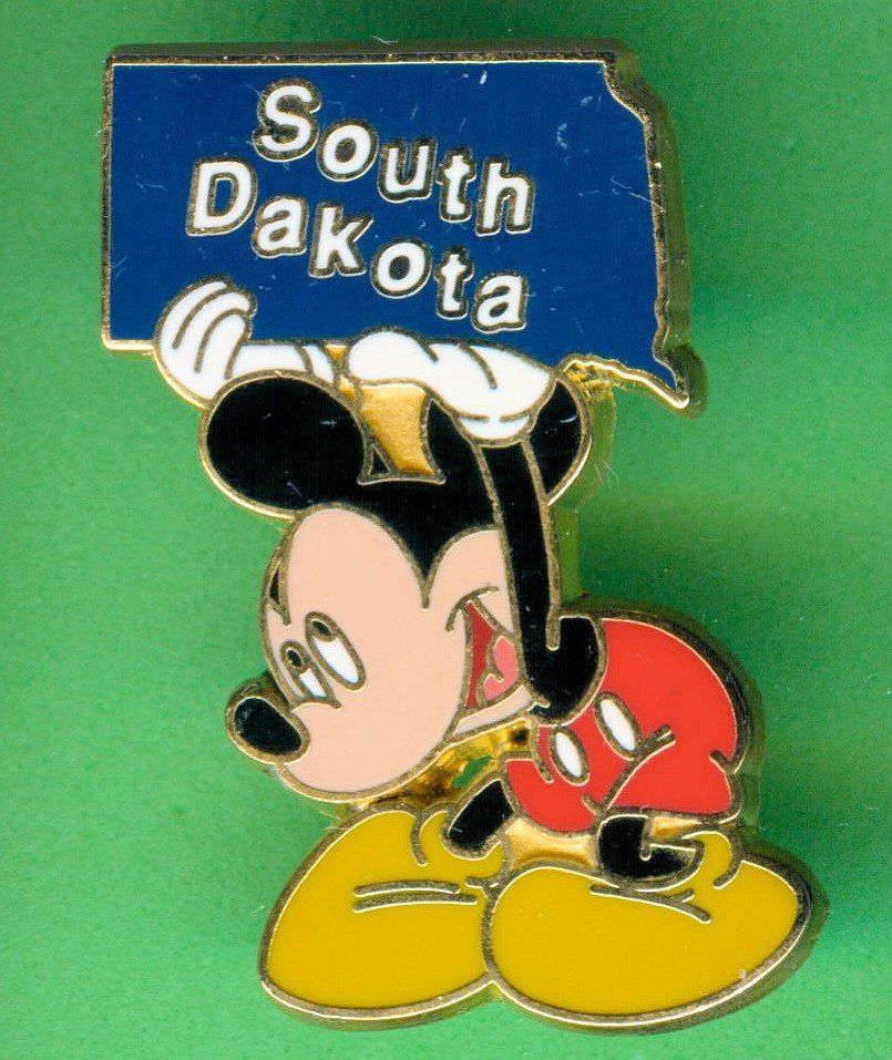 Disney Placchette & Badge: DISNEY  Mickey Maus  SOUTH DAKOTA – Usato da Winterthur venduto da Sammleroase