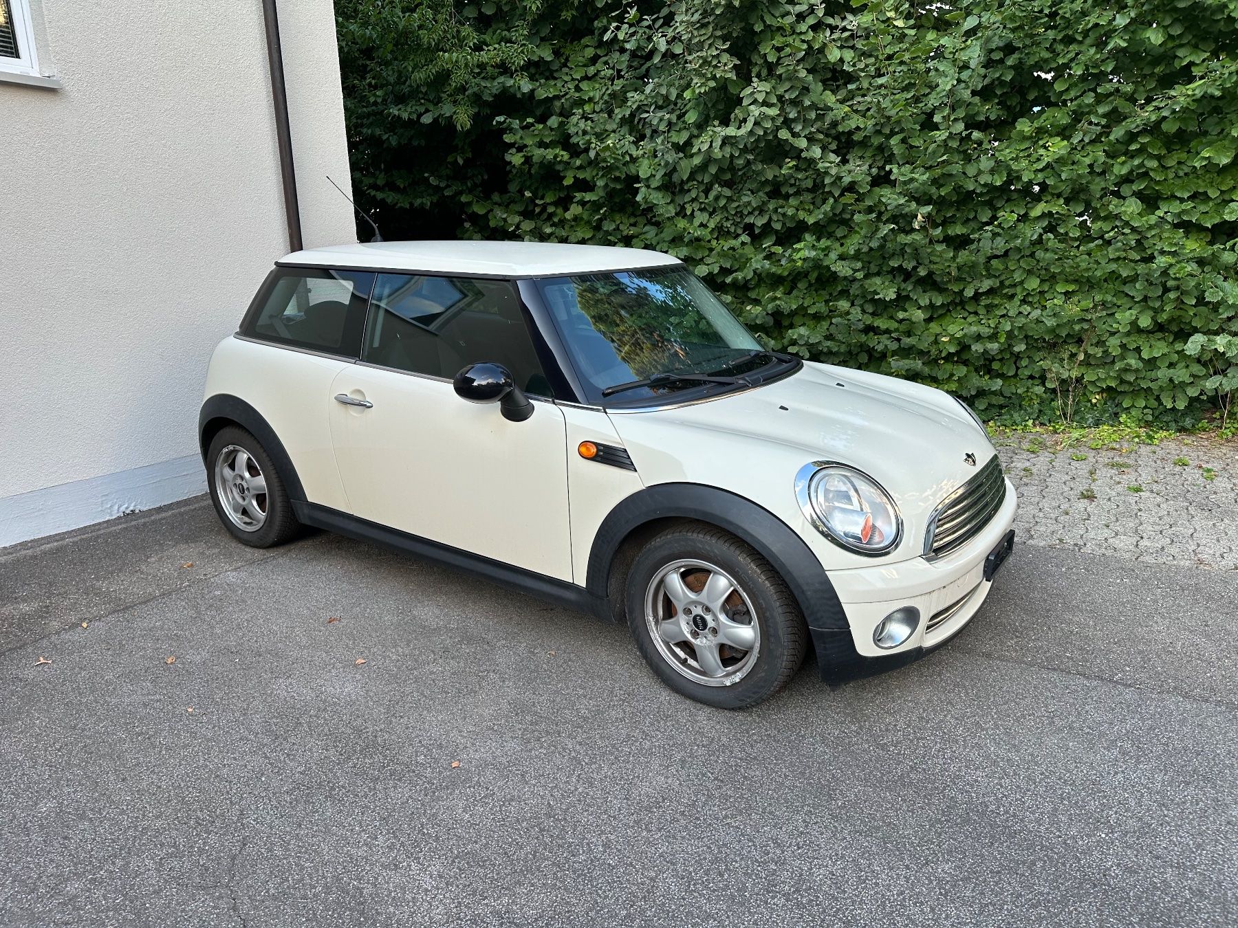 Mini Automobili: Mini One / 8 Fach Bereift – Usato da Degersheim venduto da vit_ct2n 3