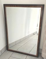 stabiler Wandspiegel - Holzrahmen - vintage - 88 x 67 cm