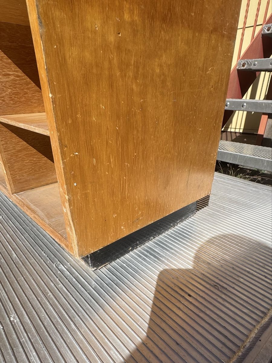 Scaffali: Holz Gestell  – Usato da Schlieren venduto da Freundlich02 3