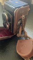 Yashica-Mat 124G mit Ledertasche und Trageriemen, Sammlerstü