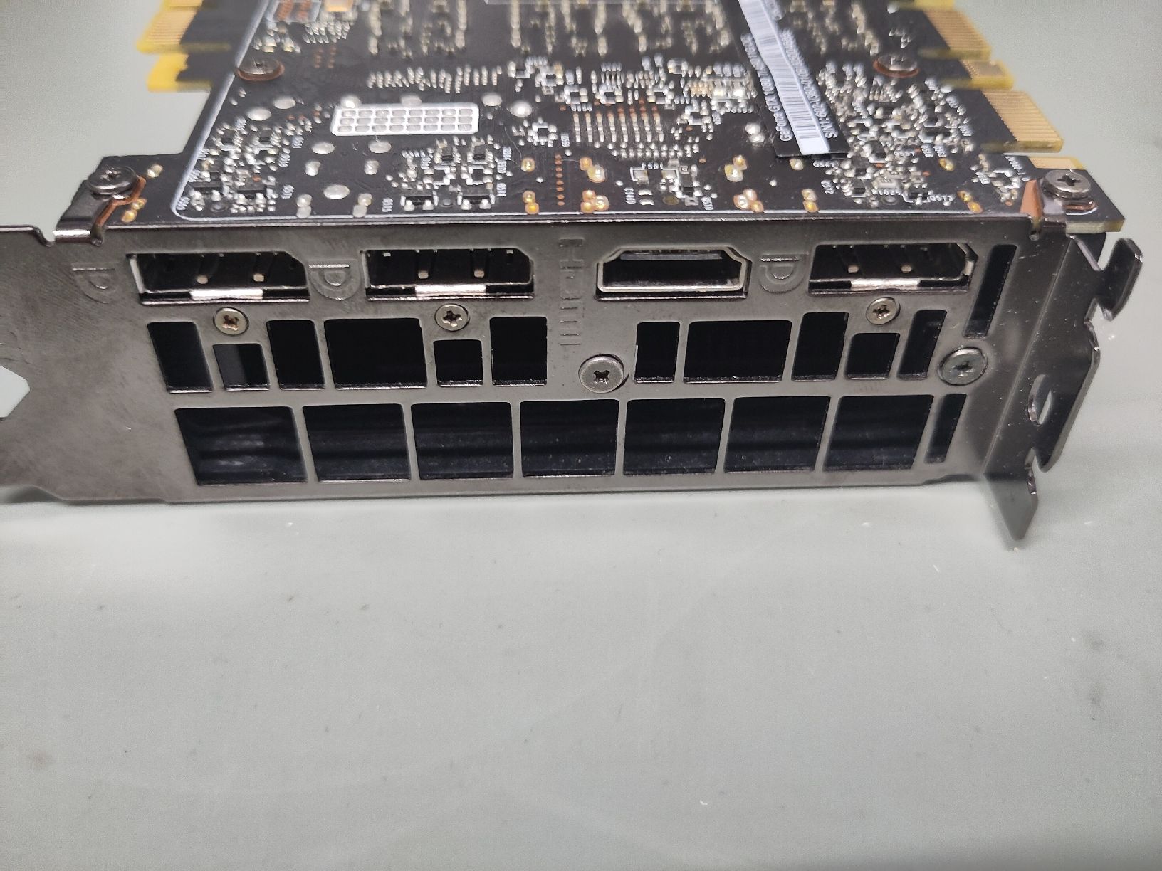 Nvidia Cartes graphiques: 1080TI Aero – Défectueux à Sargans par sve_hjs5 2