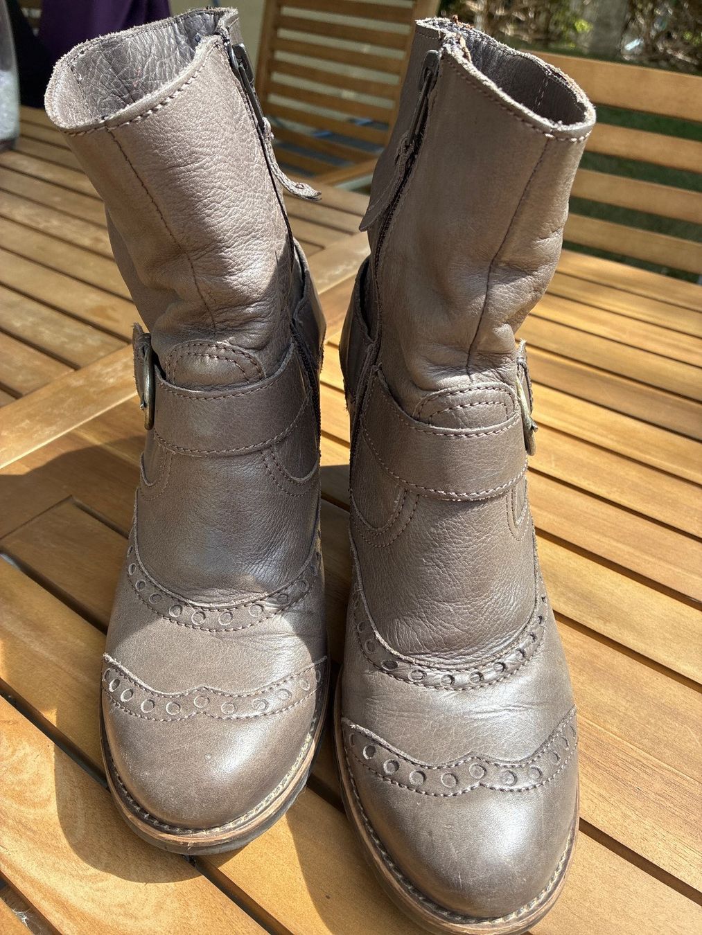 Damenschuhe: Stiefeletten Leder braun-grau Grösse 39 gebraucht – Gebraucht aus Guntershausen von Gloominati 1
