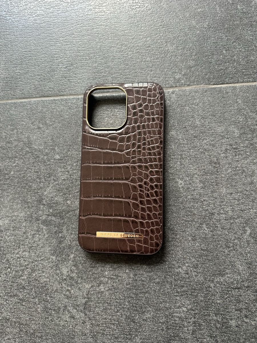 Cover & Protezioni schermo: iPhone 14 Pro Max Hülle – Nuovo (secondo la descrizione) da Holzhäusern ZG venduto da Selinnnnn1