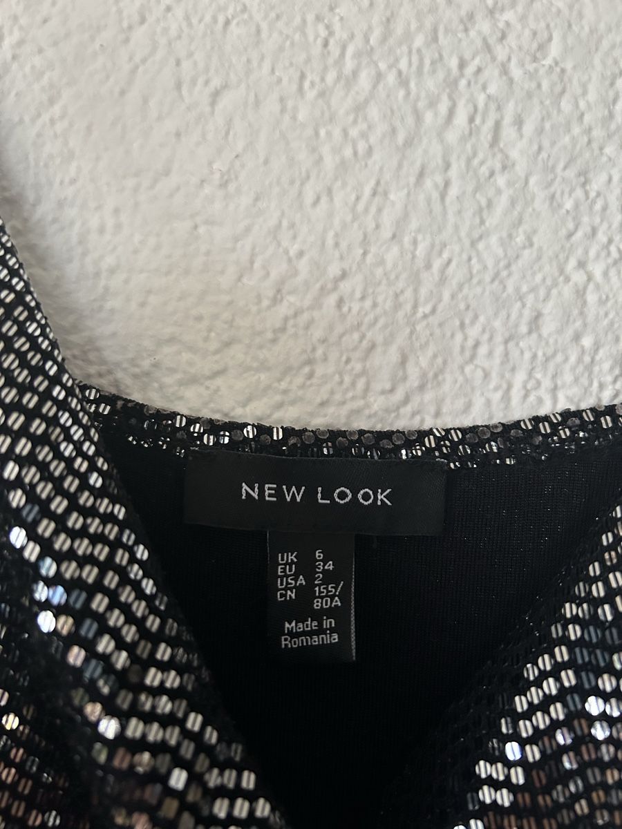 New Look Top: Glitzer Body schwarz- New Look, Gr. 34 – Usato da Aarberg venduto da lep_qc92 3