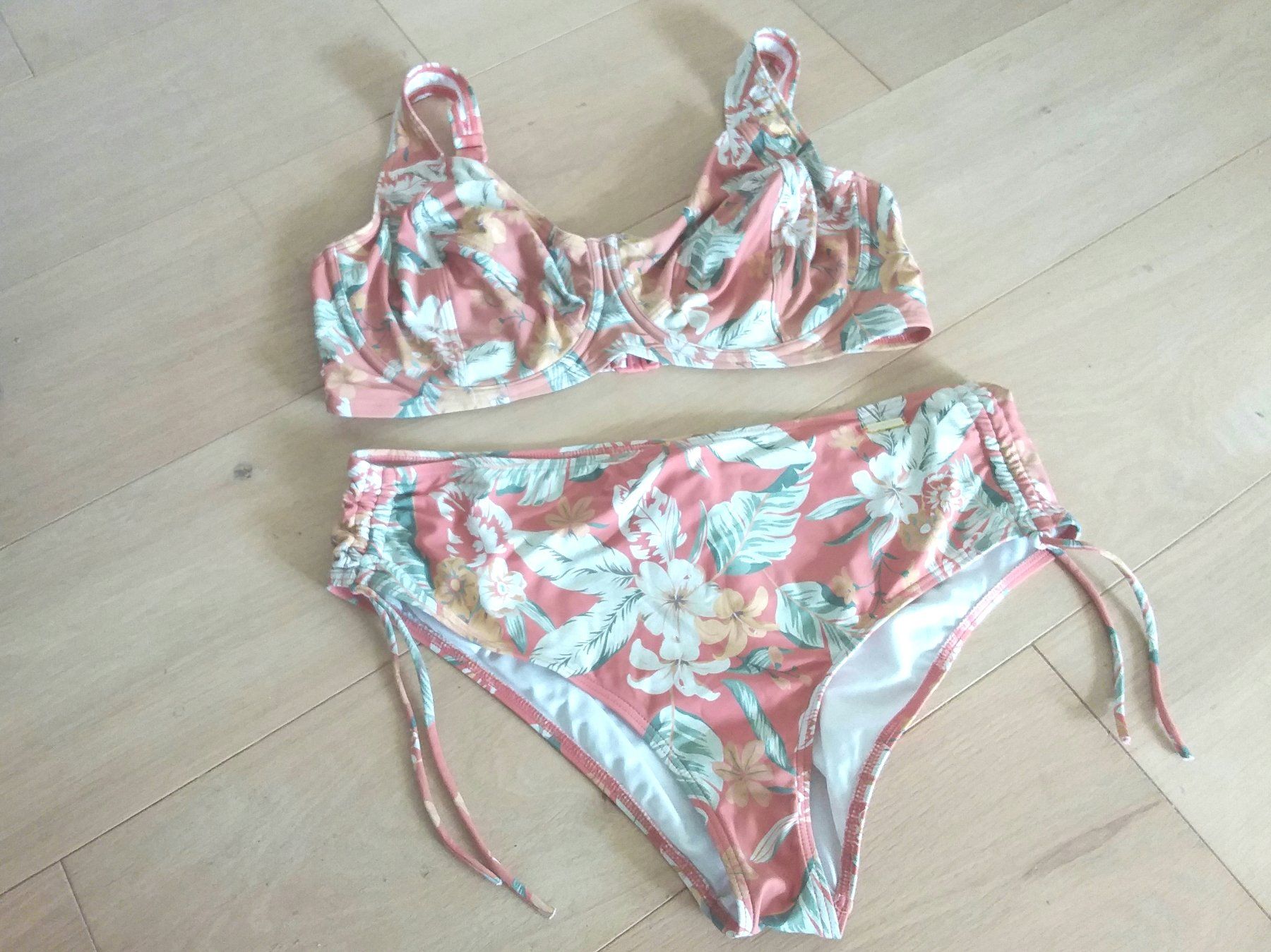 Sunseeker Costumi da bagno & Bikini: SUNSEEKER Bikini Gr 44 – Usato da Immensee venduto da Btrutmann 1