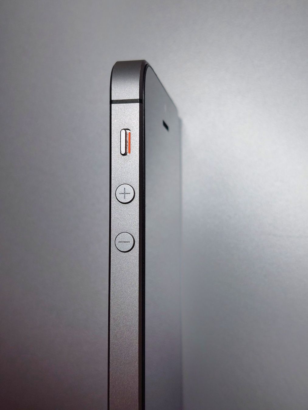 Apple Telefoni cellulari / Smartphones: iPhone SE 2016 32gb, 93% Akku, mit Hülle – Usato da Pfäffikon SZ venduto da max_5ylc 7
