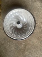 Backform Gugelhupf ALU rot mit Altersspuren gebraucht