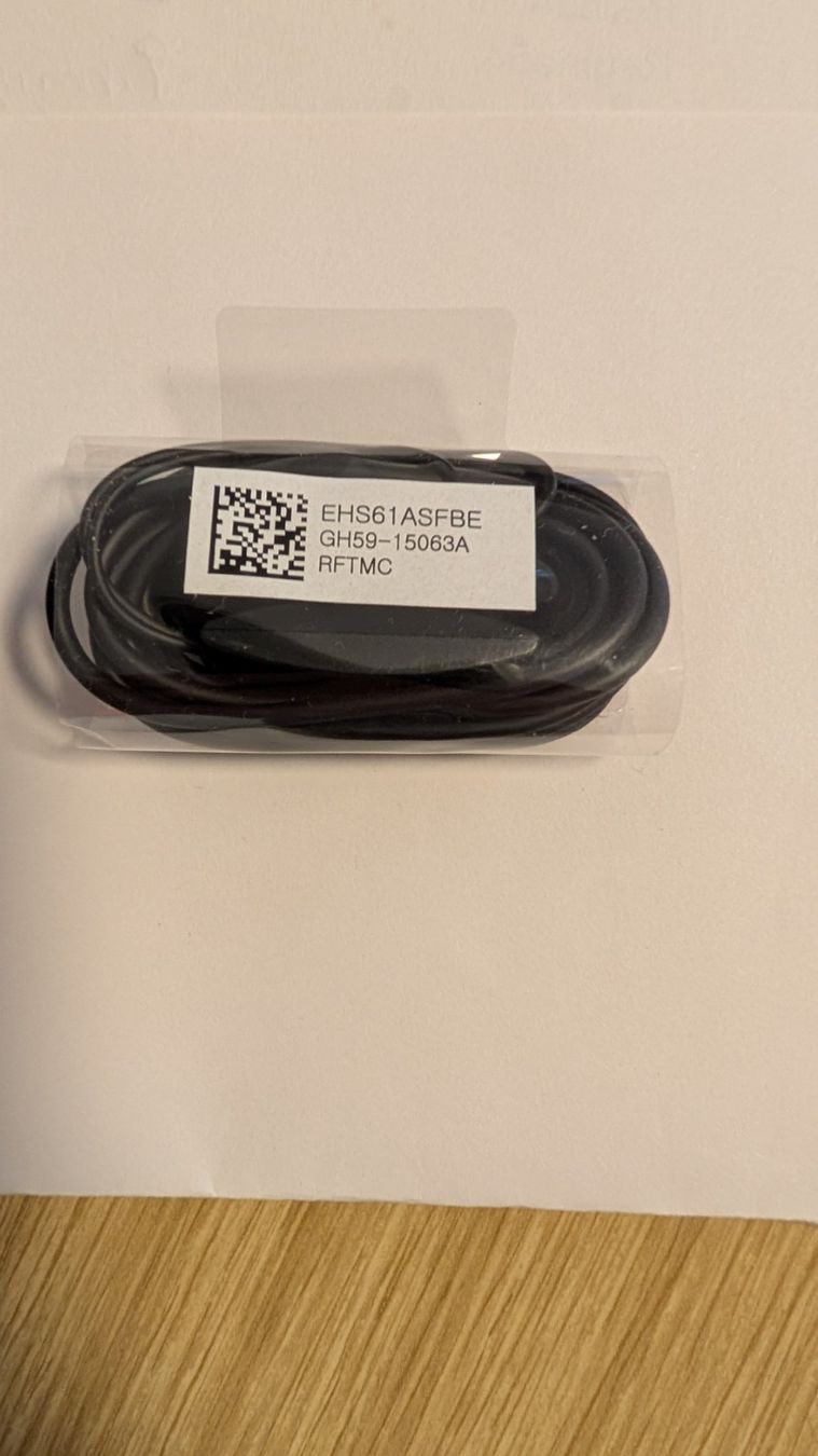 Kabel: Netzwerkkabel und Kopfhörer – Neu und originalverpackt aus Vaduz von coconutgrove 2