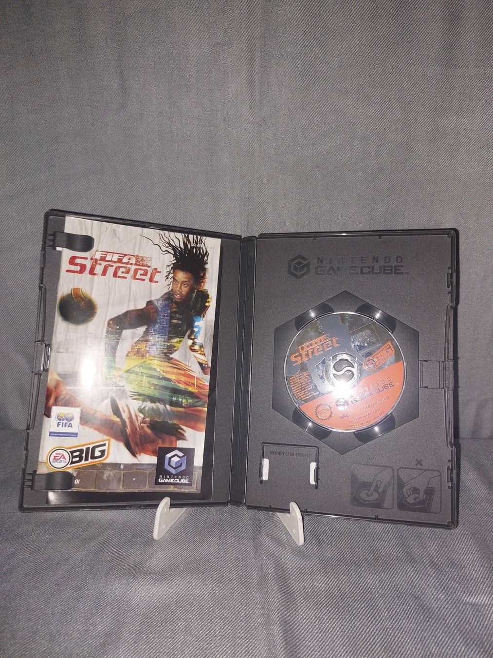 Giochi: FIFA STREET sur gamecube – Usato da châtelaine venduto da Ab1frGaming 1