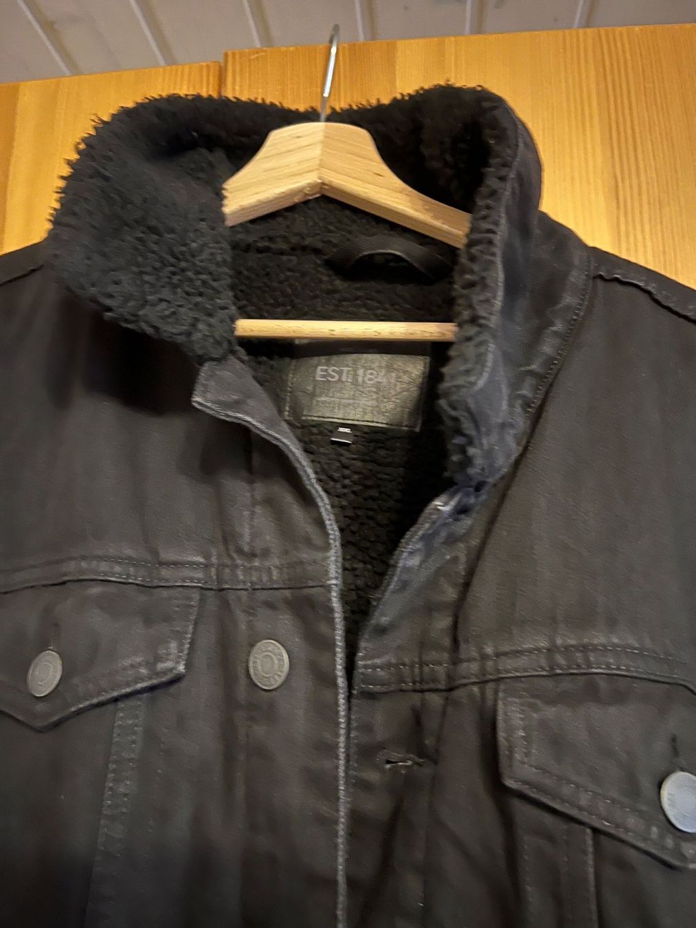 Jacken: Jeansjacke – Gebraucht aus menziken von sevijoel01 2
