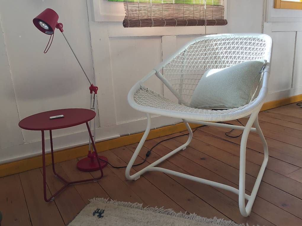 Fermob Set di tavolo e panche: Fermob Sixties Set komplett in der Farbe ockerrot – Nuovo e nell'imballaggio originale da Worb venduto da outherein 2
