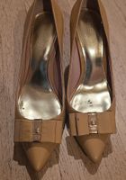 Coach Pumps beige Lackleder Gr. 37 leichte Gebrauchsspure