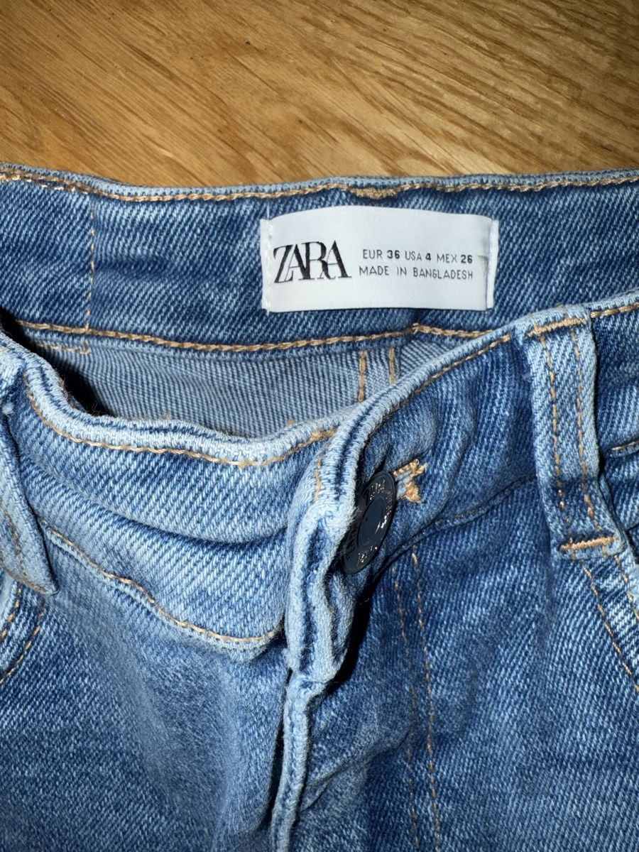 Zara Jeans: Jeans Zara – Nuovo (secondo la descrizione) da Zürich venduto da sabrina.gonc 1