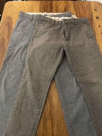2 pantalons Jack&Jones 31/30