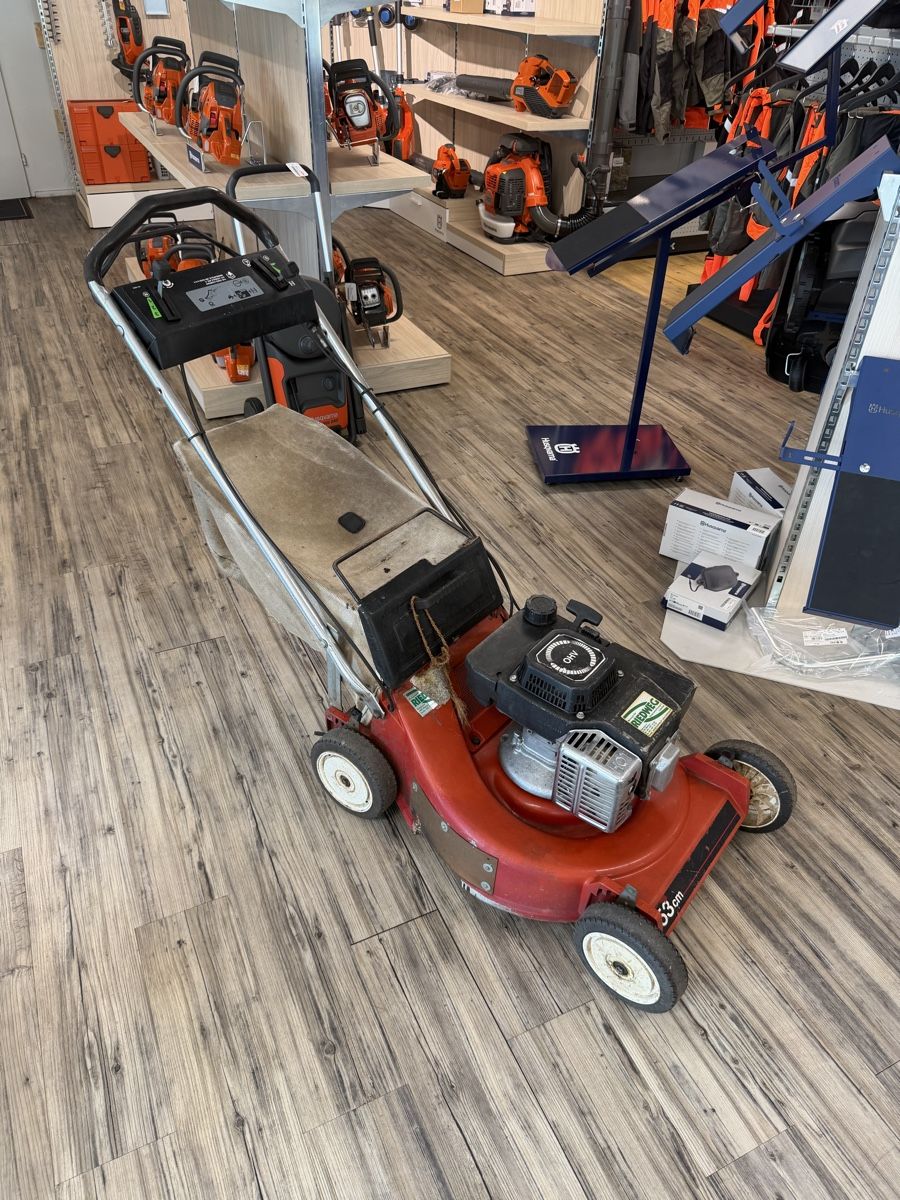Toro Rasenmäher: Toro Rasenmäher 53cm Schnittbreite – Defekt aus Malters von BachBrun