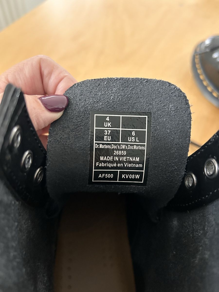 Dr. Martens Scarpe da donna: Dr Martens noir laqué  – Nuovo (secondo la descrizione) da Fontaines NE venduto da Nolwenn 2