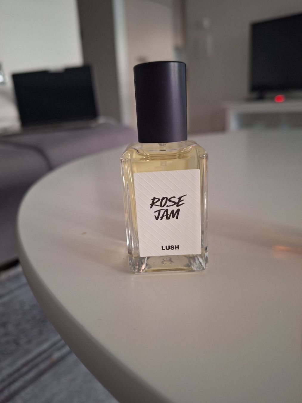 Lush Profumi & Eau de Toilette: Rose Jam Lush 30 ml – Nuovo (secondo la descrizione) da Basel venduto da mar_7xq7