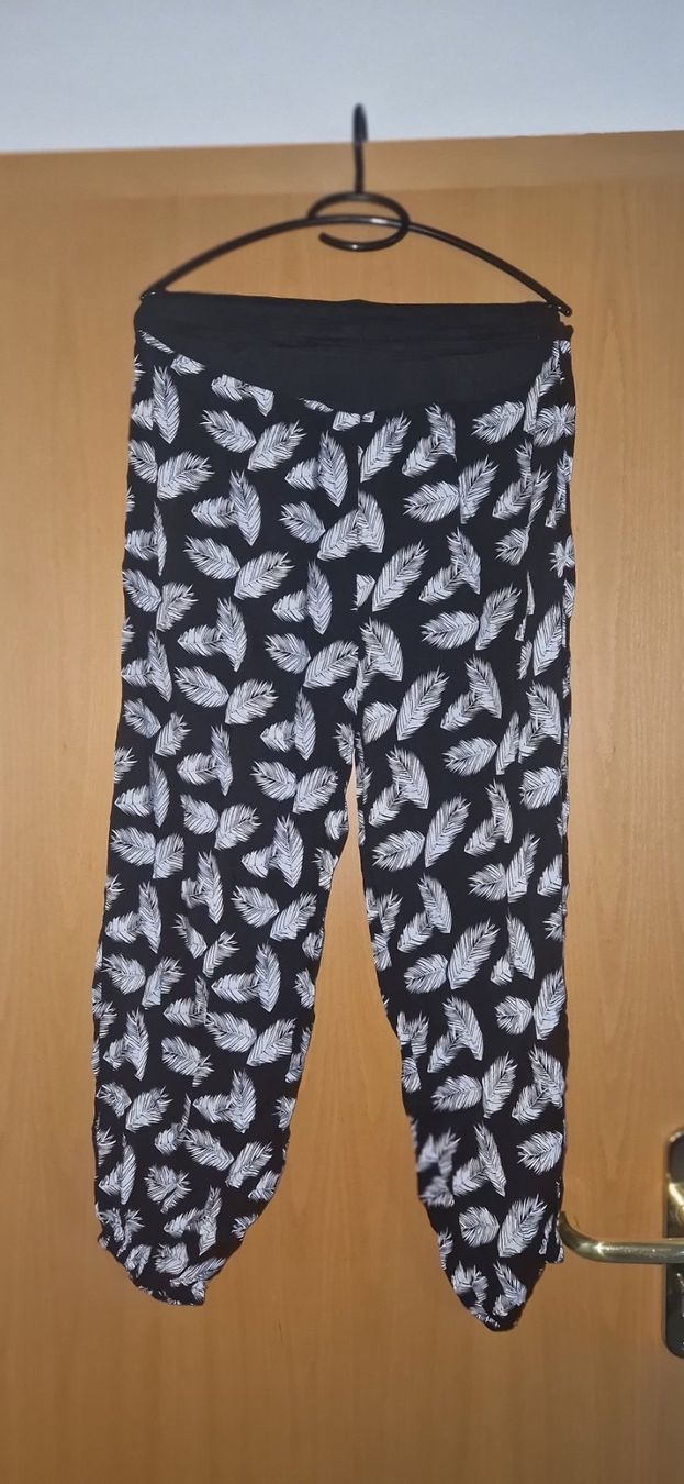 Pantaloni: Sommerhose mit Federnmuster – Nuovo (secondo la descrizione) da Bubendorf venduto da ang_b829