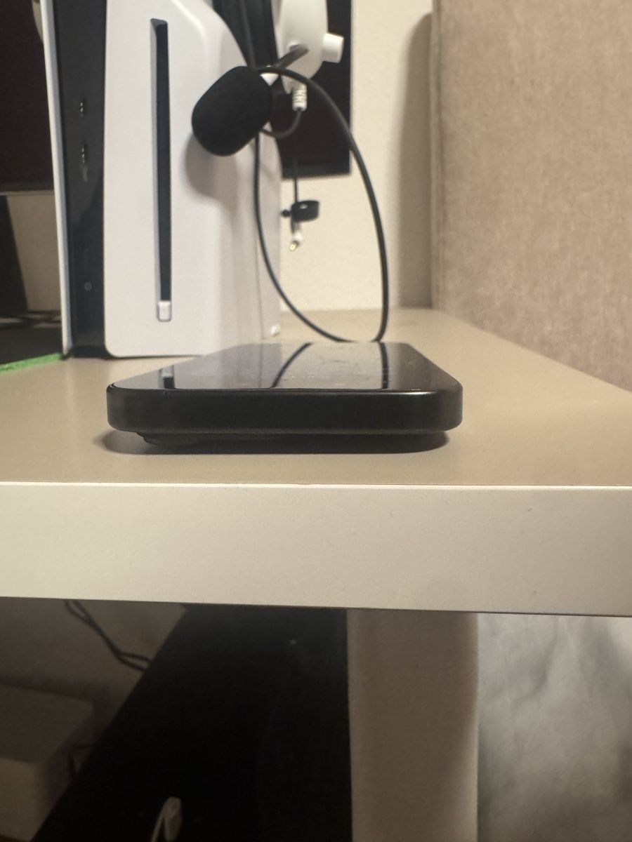 Apple Telefoni cellulari / Smartphones: iPhone 15 pro 256GB top zustand! Lies die Beschreibung! – Usato da Zürich venduto da Yoni_to 5
