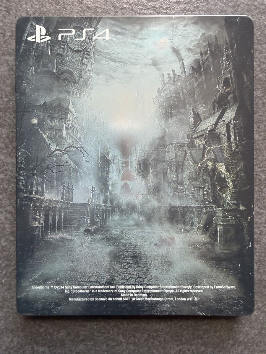 Sony Giochi: Bloodborne Collector's Edition PS4 – Usato da Zürich venduto da cENS0R 3