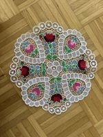 Decorative lace doily floral pattern like new