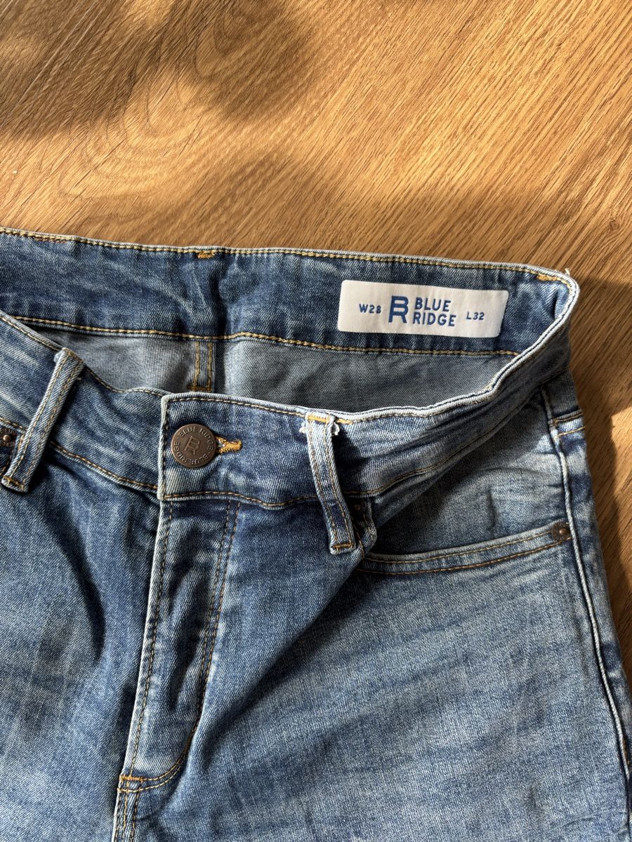 Jeans: Jeans Blue Ridge W28 L32 – Usato da Jona venduto da Nanuksiglu 2