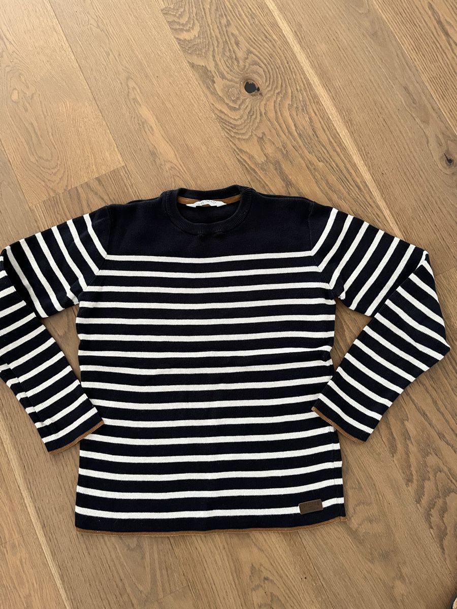 H&M Pulls et sweat-shirts: 3 Pullover H&M Grösse 146/152 – D'occasion à Küttigen par csei 3