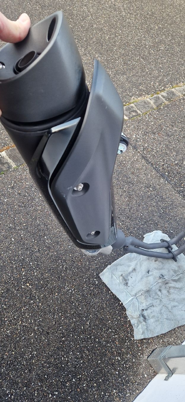 Scooter: Tmax560 Tech max 21/2022 – Usato da Ettingen venduto da Stix5 2