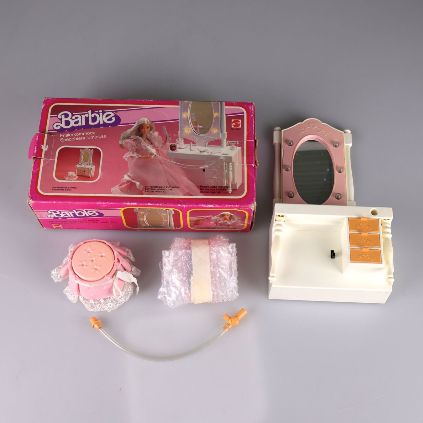 Barbie Case e mobili per bambole: Mattel Barbie Frisierkommode – Usato da Volketswil venduto da brockipfannenstil 1