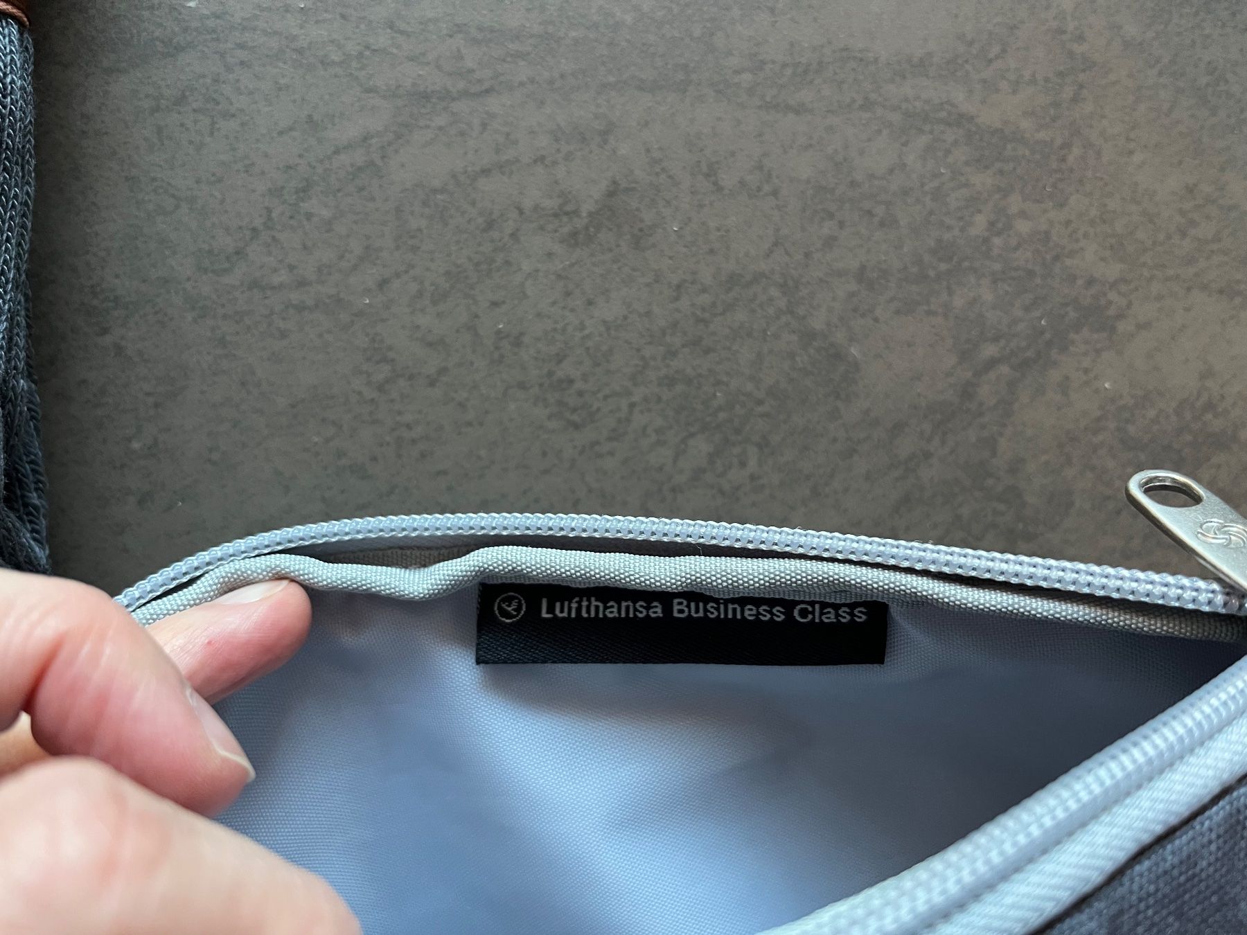 Altro in Cosmetici & Cura: Samsonite Reiseset, Schlafbrille – Nuovo e nell'imballaggio originale da Zürich venduto da Gabi_78 2